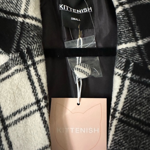 Kittenish black & white plaid Coat - Picture 3 of 3